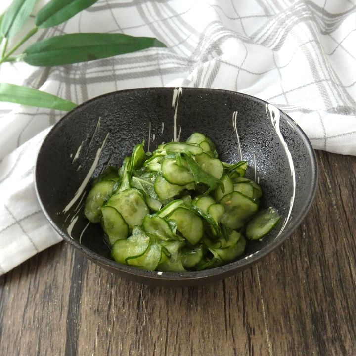 1分で完成！「キュウリのシソ味噌和え」