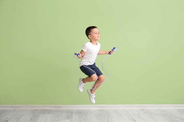 縄跳び 子ども