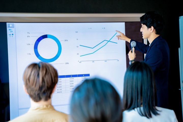 もっと稼ぎたかっただけなのに……120万の借金をしてまで副業スクールに入会した年収280万・29歳女性、その先に待っていた悲惨な末路とは？