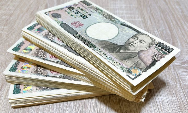 20年前に500万を貸した親戚にも裏切られ……倒産に追い込まれた父の姿に、年収200万・51歳女性が実感したコト