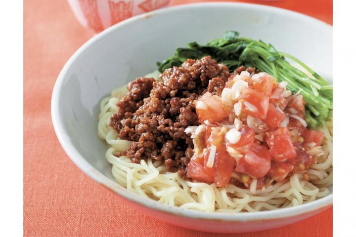 夏のランチがマンネリ知らず！【冷やし中華】のアレンジレシピ2選「棒棒鶏」「トマト麻婆」