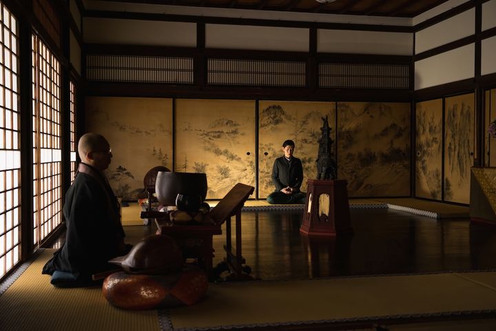 「朝のお勤め」
