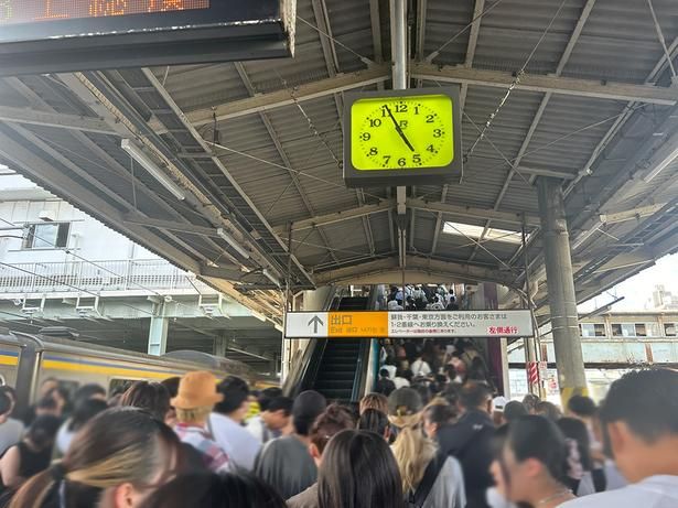 2024年大会当日17時頃のJR木更津駅ホームの様子