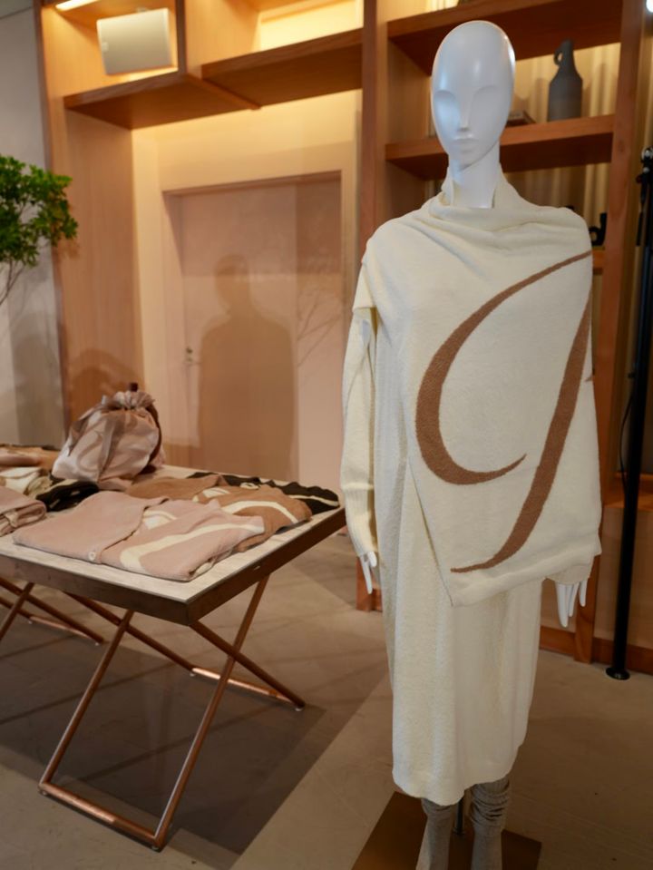 ReFa VITALWEAR_26AW展_新作フラッフィーニットシリーズ