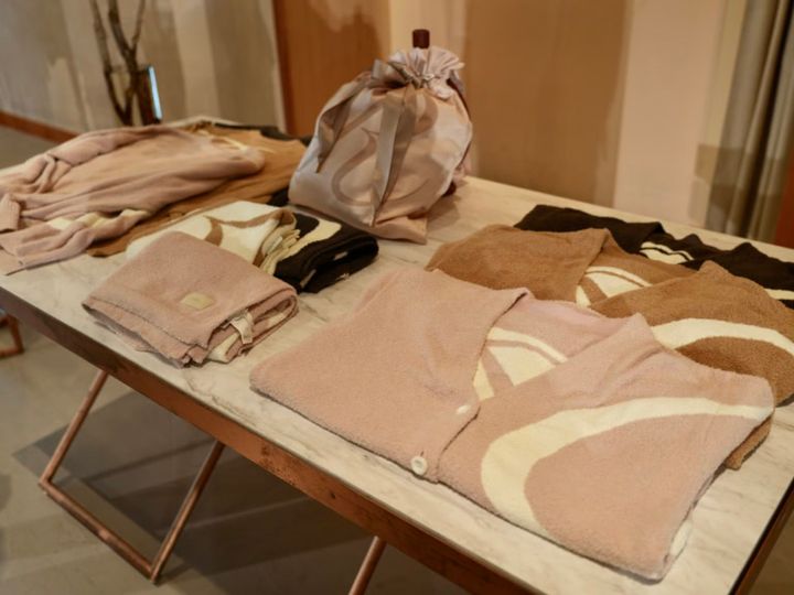 ReFa VITALWEAR_26AW展_新作フラッフィーニットシリーズ