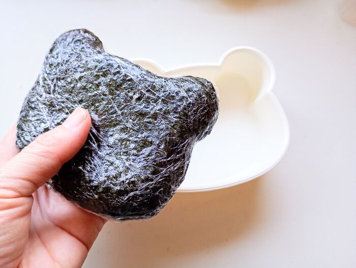 お弁当箱にぴったりハマる！握らない焼きおにぎり弁当【脱マンネリに♡】