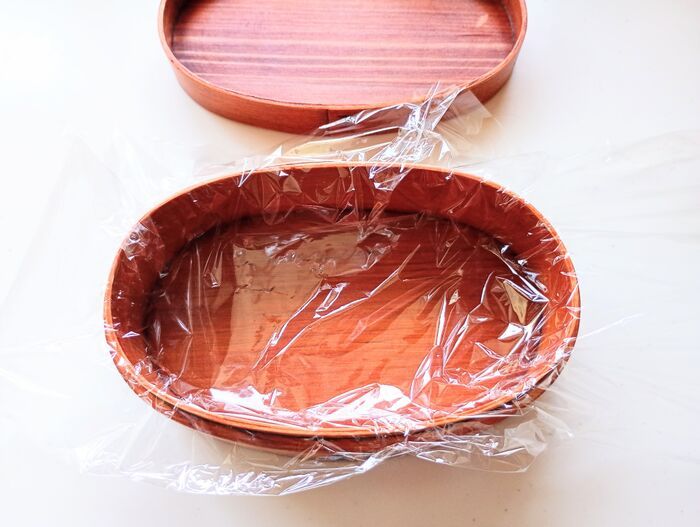 お弁当箱にぴったりハマる！握らない焼きおにぎり弁当【脱マンネリに♡】