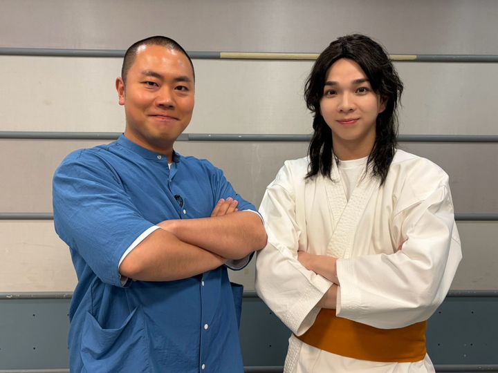 7月31日放送『知識の扉よ開け！ドア×ドア クエスト』より（左から）ハナコ・岡部大、M！LK・塩崎太智 （C）TBS width=