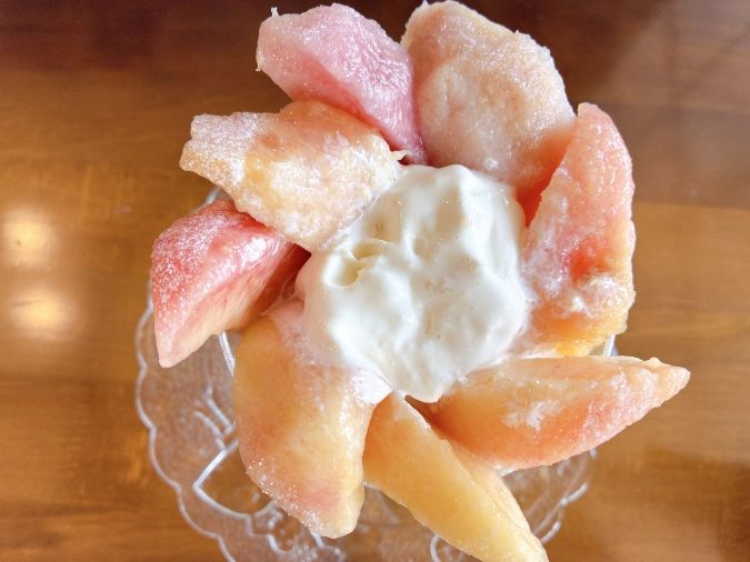 あさぎ家 ももパフェ