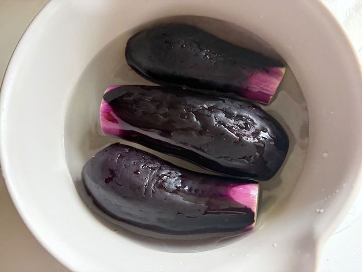 旬の茄子！冷蔵庫でしわしわ〜これで復活！