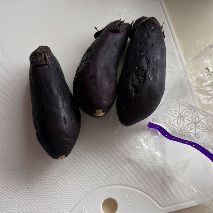 旬の茄子！冷蔵庫でしわしわ〜これで復活！