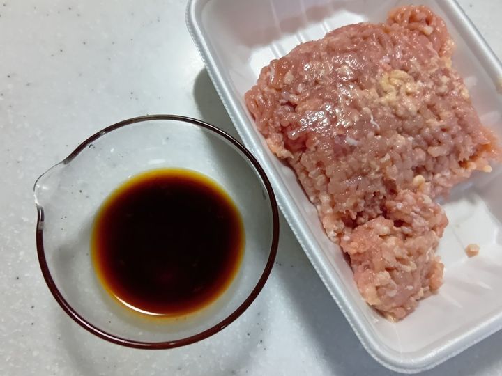 鶏そぼろのレシピものせておくね。