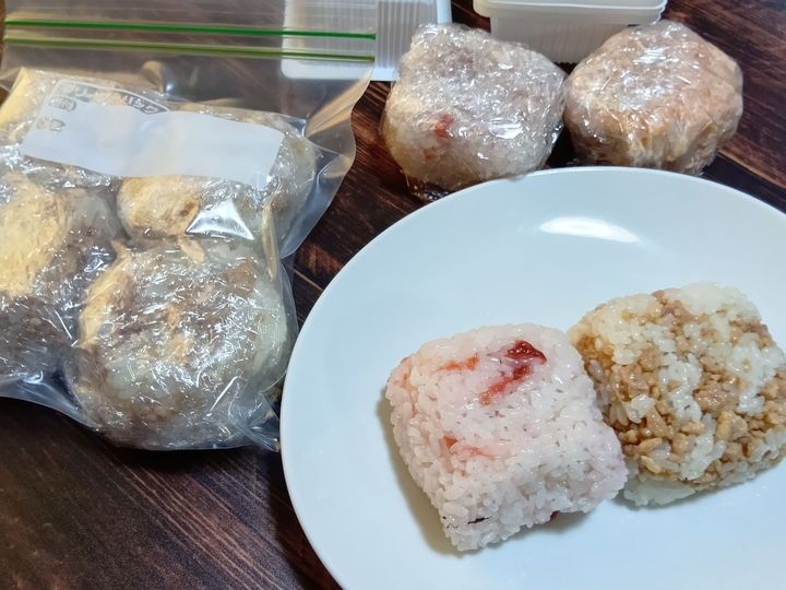 夏休み中は、毎日のご飯作りも何かと大変ですよね。 そんな時は、冷凍ストックを上手に活用して、無理なく夏を乗り切りましょう～！