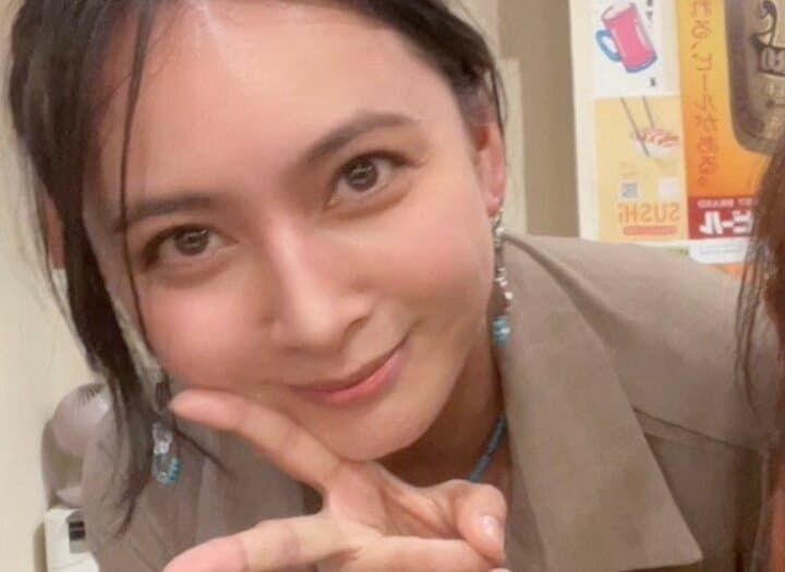 【写真・画像】加藤夏希（40）、飲み仲間の女優との2ショットに驚きの声「めっちゃ酒飲みと飲むじゃないですか」 1枚目