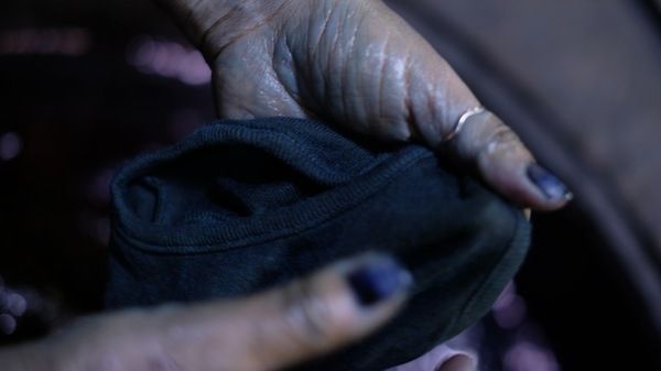 【徳島県上板町】伝統工芸「阿波藍」を活用したドッグウェアブランド「ARPEGGIO indigo」始動！