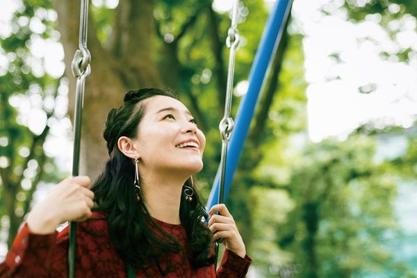 85人の「人生の決断」を集めた書籍！読者の心に残った決断を決める出版記念企画を開催