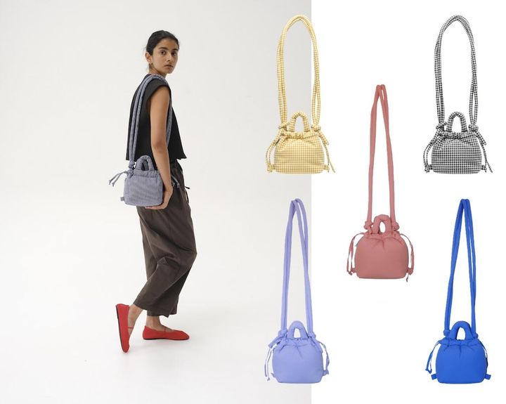 画像: Micro Ona Soft Bag（ネイビーストライプ、ヴィッキーイエロー、ブラックビッキー、ソフトピーチ、グレープ、コバルトブルー）各¥15,950（すベてチェルシー） ◾️サイズ：16 × 16 × 10cm 出典：チェルシー