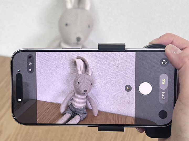 画像2: 手持ち撮影がしやすくなる