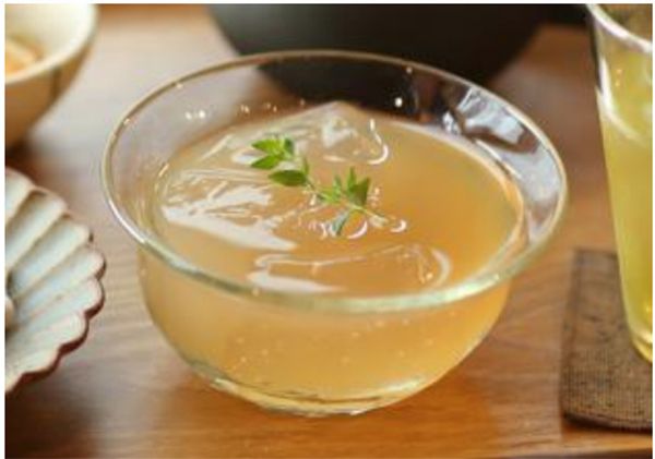 【東京都文京区】和カフェ「雨音茶寮」にフレシャスの天然水を使用した和菓子と冷茶の限定メニュー登場
