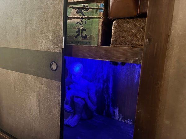 【大阪府大阪市】日本のホラー映画の美術を見て・撮って・触って楽しむ展示会、大阪で開幕！