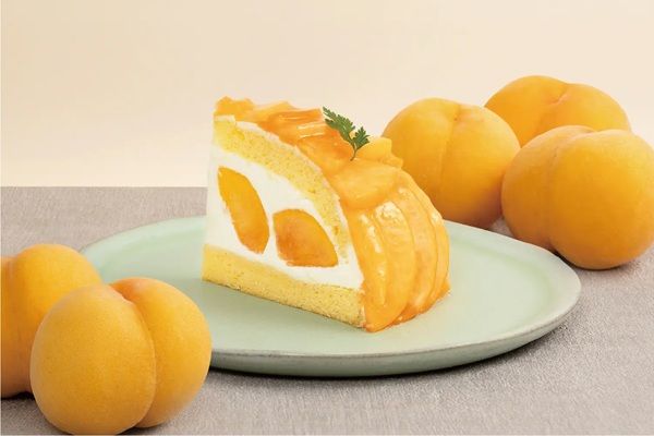 ダッキーダックなどで桃フェア開催！白桃のショートケーキ＆黄桃のズコットが登場