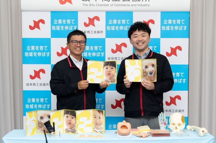 「このほっぺ、ずっと覚えていたい…」赤ちゃんやペットの“ぷにぷに”を残す『touch album（たっちアルバム）』が登場！