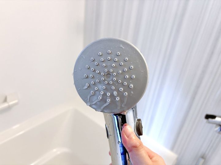 お手入れ後のシャワーヘッド