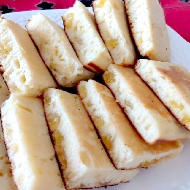 おうちカフェ【パイナップル入りホットケーキ】