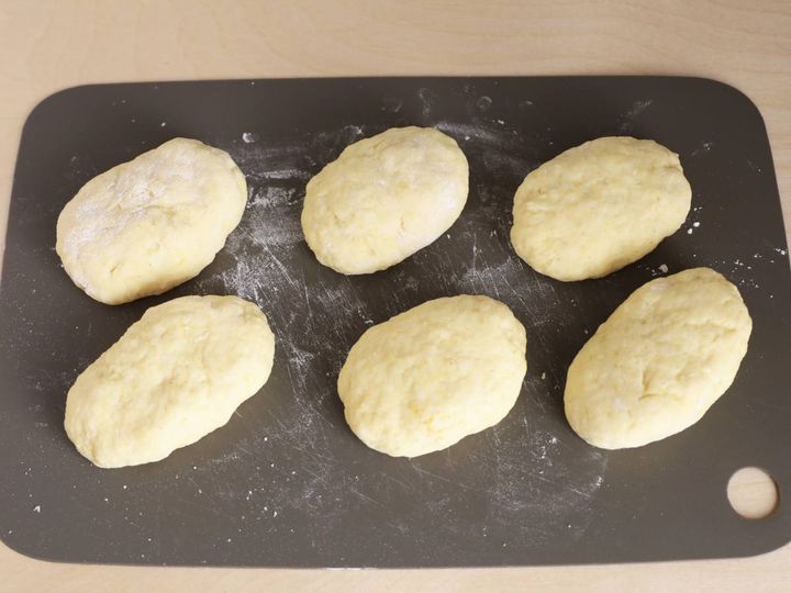 ホットケーキミックスと豆腐で、ちょっぴりカレー味ホットドッグパンレシピ03