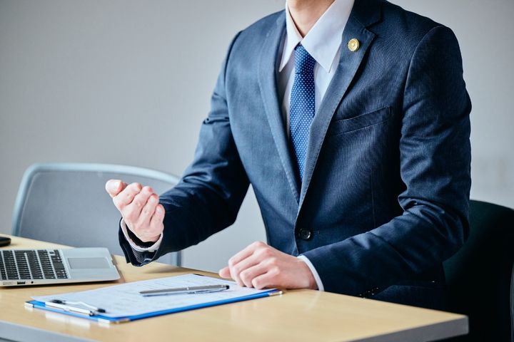 甘言に惑わされ多重債務にまっしぐら！正社員の職も自宅も失った年収180万・48歳男性が何としてでも取り戻したい「家族の絆」