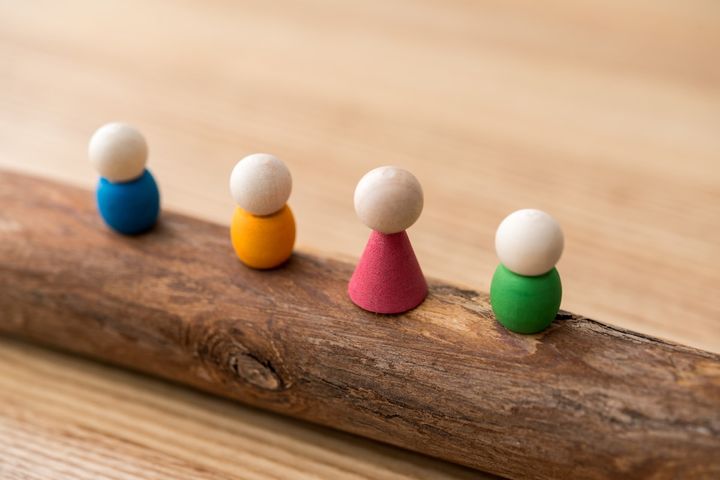 甘言に惑わされ多重債務にまっしぐら！正社員の職も自宅も失った年収180万・48歳男性が何としてでも取り戻したい「家族の絆」