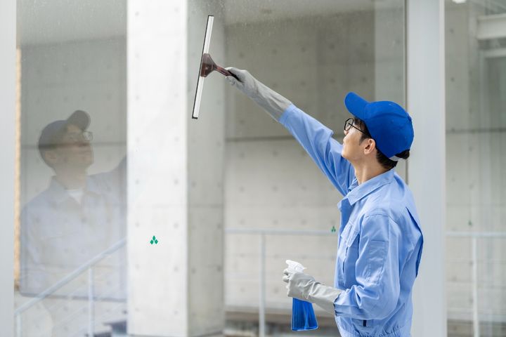 甘言に惑わされ多重債務にまっしぐら！正社員の職も自宅も失った年収180万・48歳男性が何としてでも取り戻したい「家族の絆」