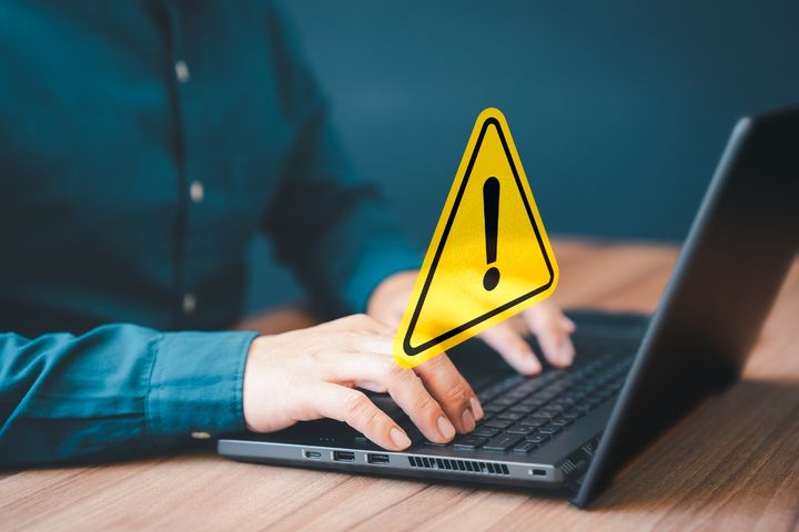 2000万がゼロに！父の投資詐欺被害で実家を失い、一家共倒れの危機に今もおびえ続ける年収200万・35歳男性の絶望