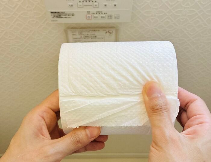 新品のトイペがビリビリ破れる問題、「指でスーッとするだけ」で嘘みたいに解決します！