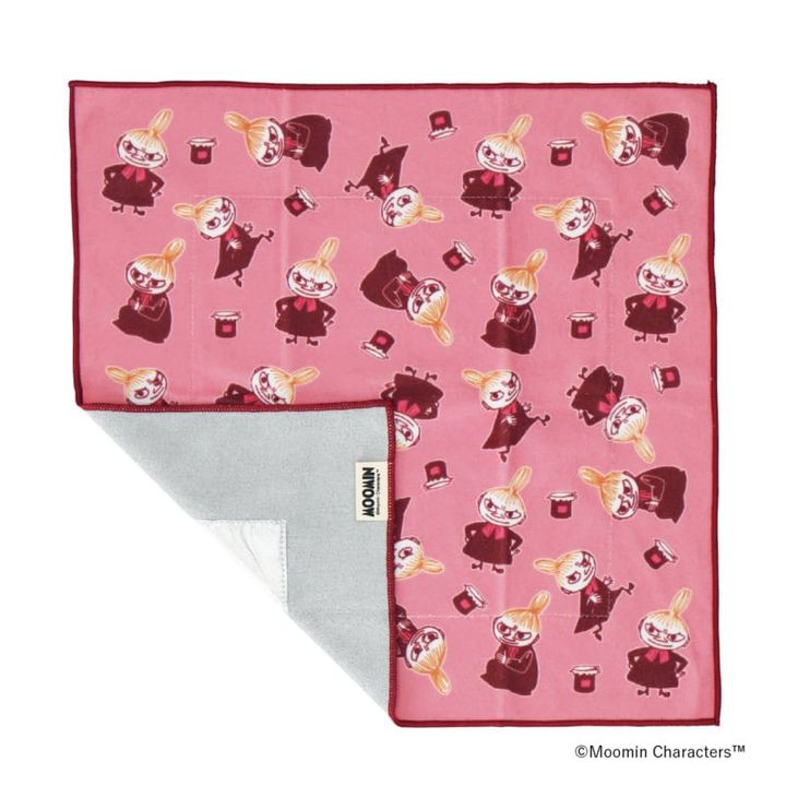 保冷ハンカチ［約H38×W38］¥1,650（インターモード川辺）