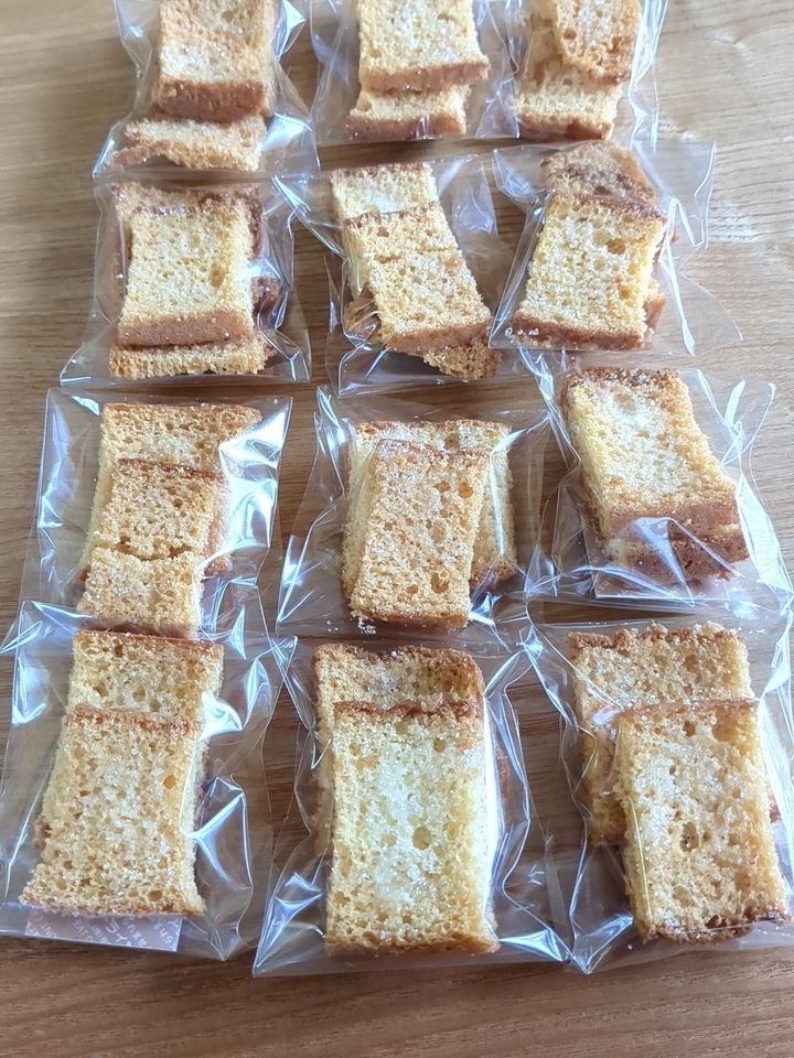 1袋に、2〜3枚ずつ入れました！