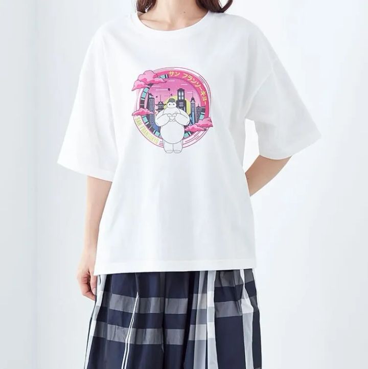 ユニセックススーベニアTシャツ ベイマックス ホワイト