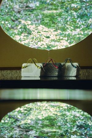 【京都府京都市、大阪府大阪市】西陣織・博多織の技を活かしたラグジュアリーバッグ、大丸京都店・心斎橋店で先行発売