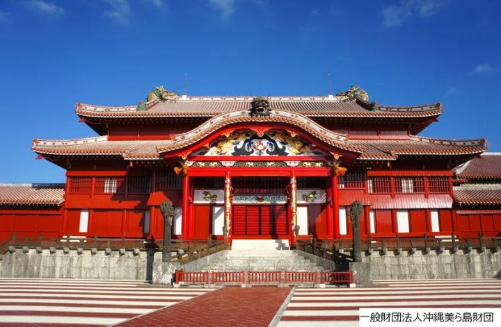 首里城正殿の外観