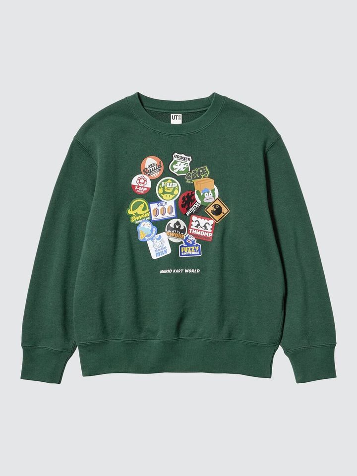サイズはMEN XS～4XL、KIDS 100～160を用意し、XS・XXL・3XL・4XL、100サイズはオンラインストア限定での取り扱い。販売はユニクロ全店およびオンラインストアで実施される。