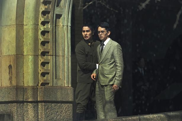 戦争を止めたい避戦派と、開戦へ突き進む軍上層部との駆け引きが展開 [c]2026 ポニーキャニオン／東京テアトル／NHK エンタープライズ／RIKI プロジェクト