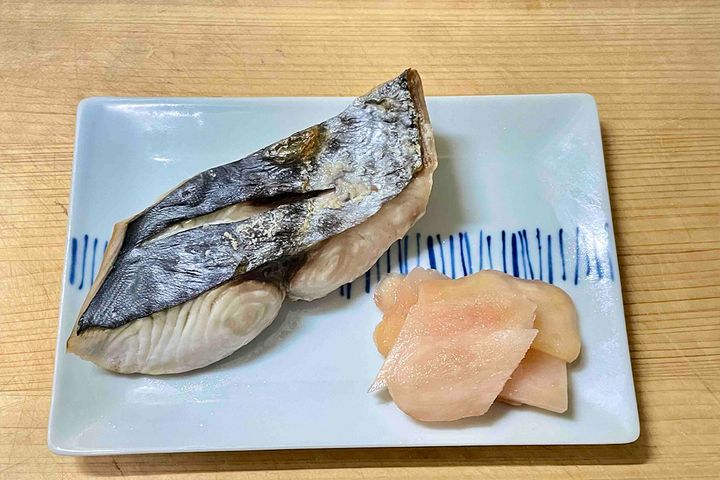 焼き魚や刺身に添えることで彩りと食中毒予防の二重効果