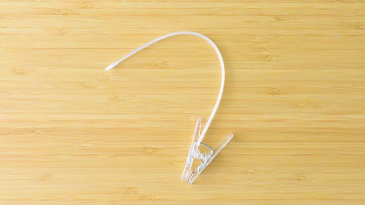 【100均】洗濯ばさみ6選！大きいものや学校用に便利なひも付きも紹介