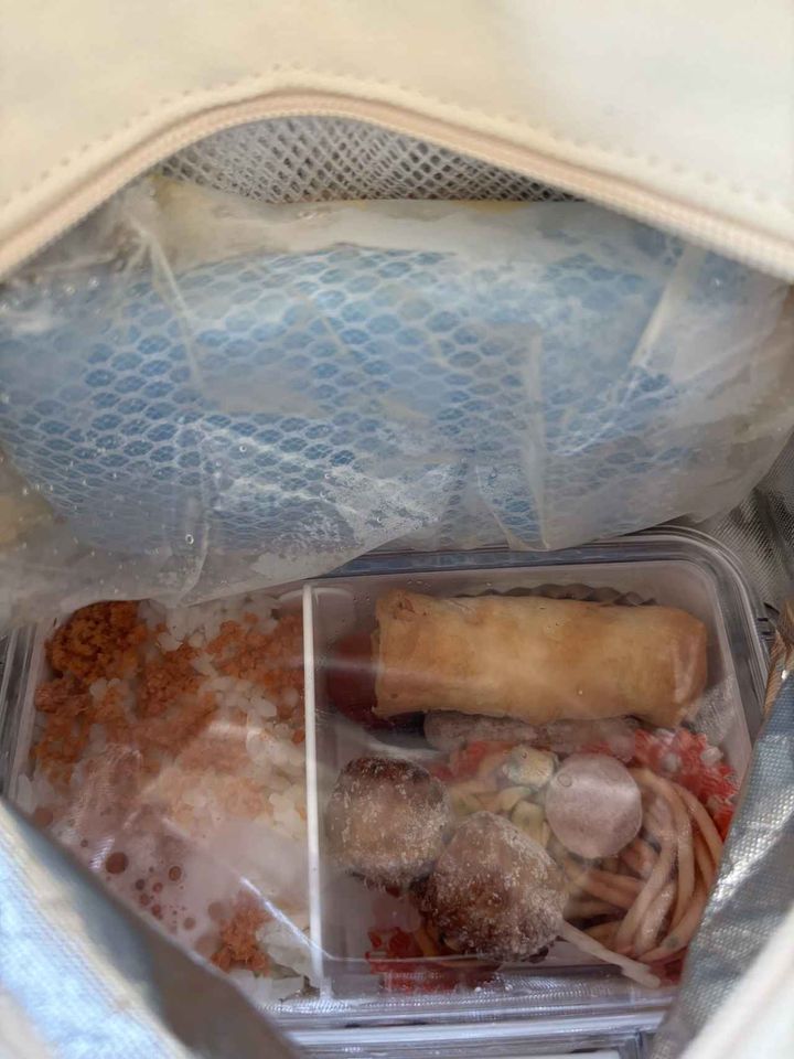 画像: お弁当と一緒に入れて保冷剤代わりに
