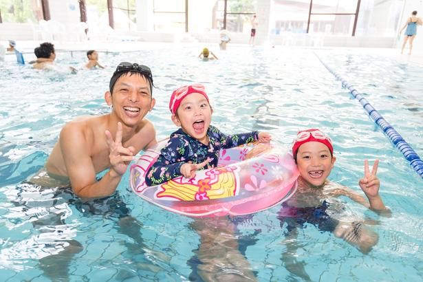 天候に左右されずに遊べる「室内プール」も完備。大人1500円、小学生以下1000円 ※宿泊者優待料金あり