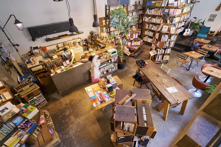 「ROUTE COMMON」店内