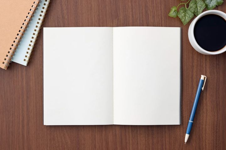ノートを防災バッグに入れた方がよい理由とは？（画像はイメージ）