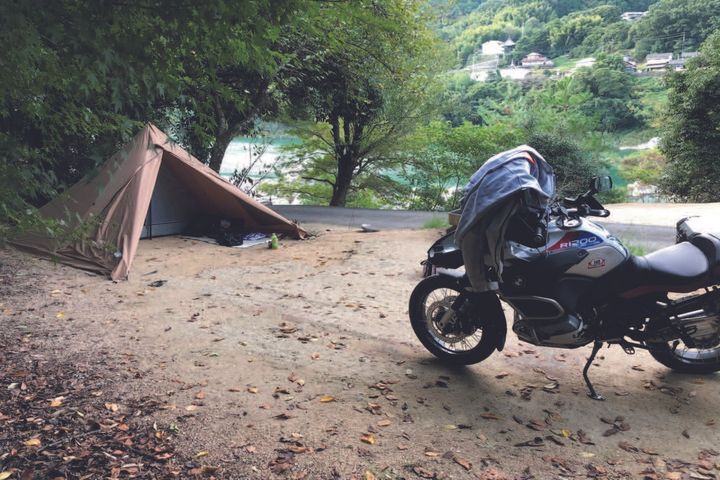 愛犬と一緒に過ごしバイク仲間と集うそれがかぜいろカフェ｜バイク日和
