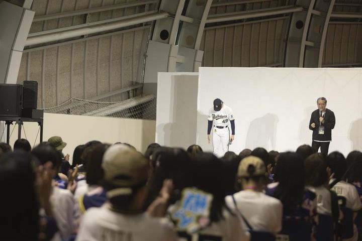 画像4: (C)西本友
