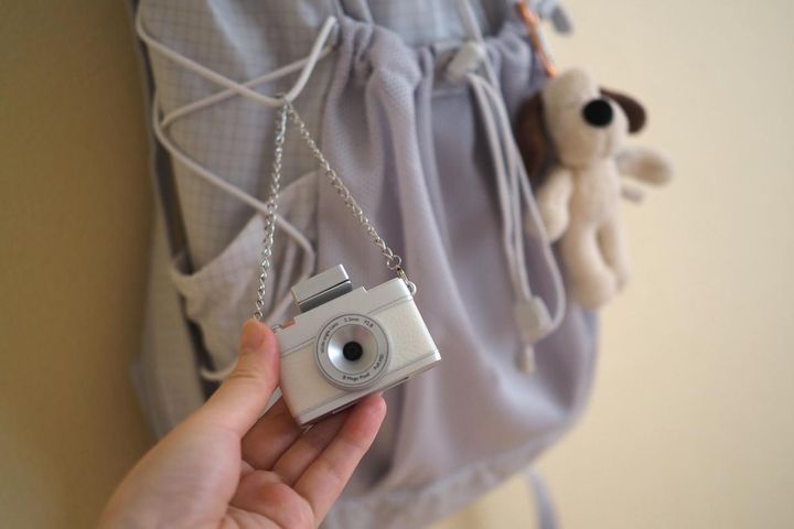 画像2: コンパクトなのに写真も動画も撮影できる